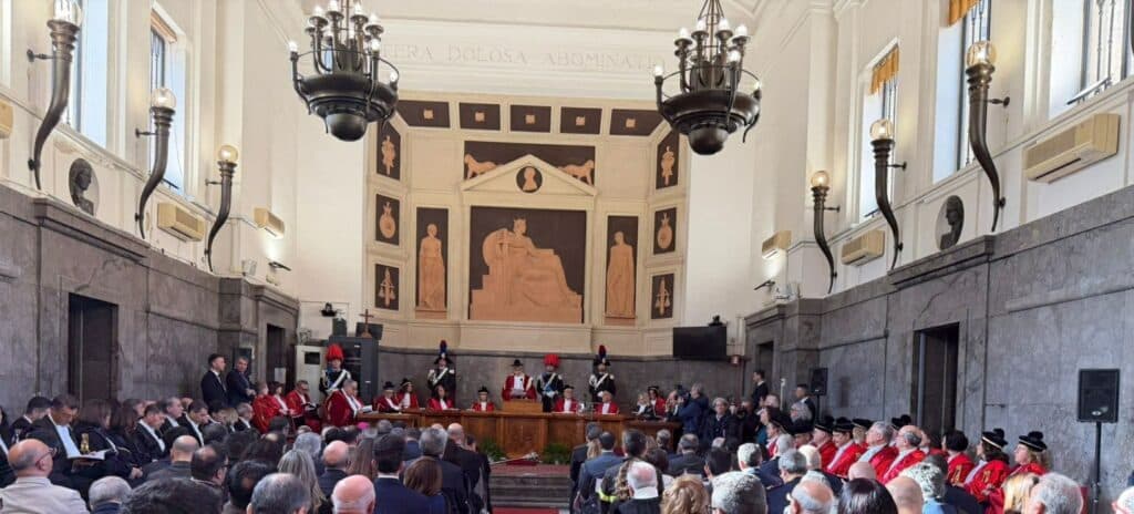 Corti di appello. Cresce l’allarme per la criminalità minorile, escalation di violenza da Nord a Sud. A Palermo parti della società cercano ancora la mafia